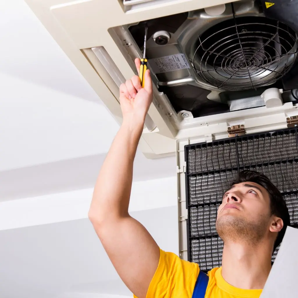 Central HVAC Maintenance & Duct Cleaning – Riyadh